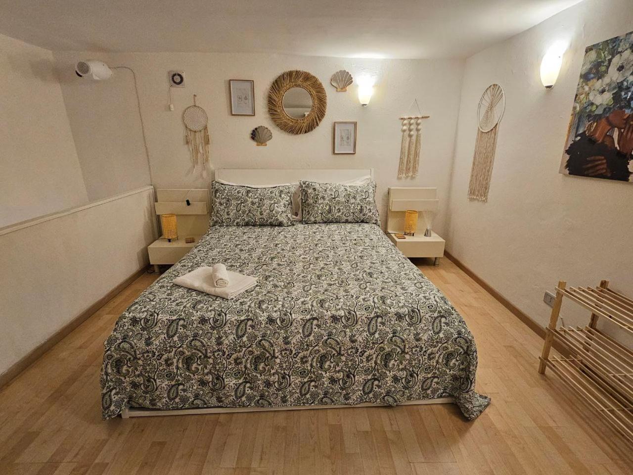 La Maison Bouganville 萨莱诺 外观 照片